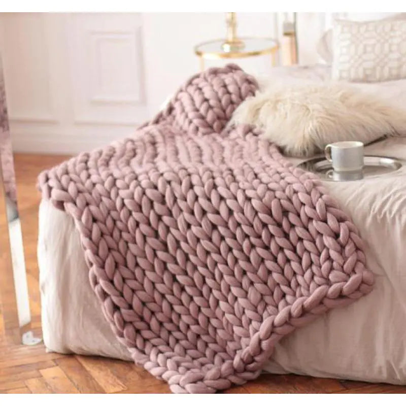 COZY FOREST FOX WOOL THROW