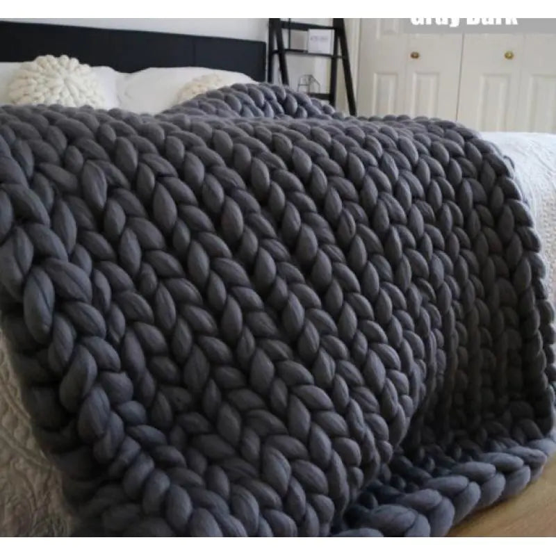 COZY FOREST FOX WOOL THROW