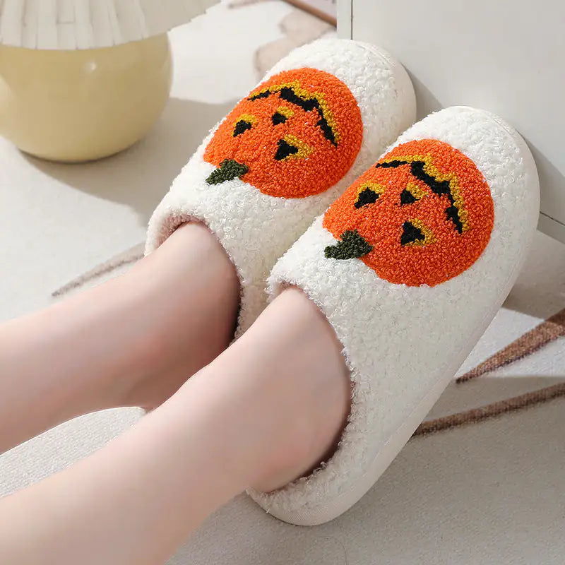 COZY PUMPKIN SLIPPS