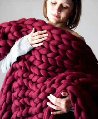 COZY FOREST FOX WOOL THROW